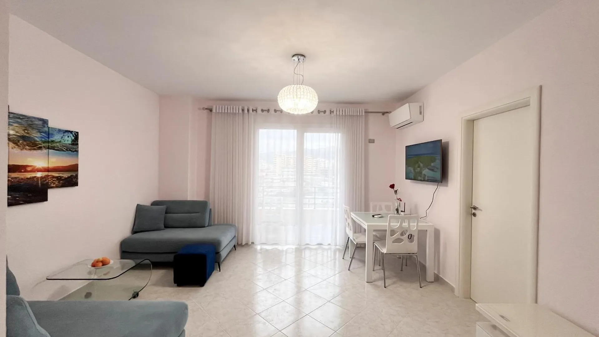 Beachfront With Hotel Facilities Влёра 0*,  Албания